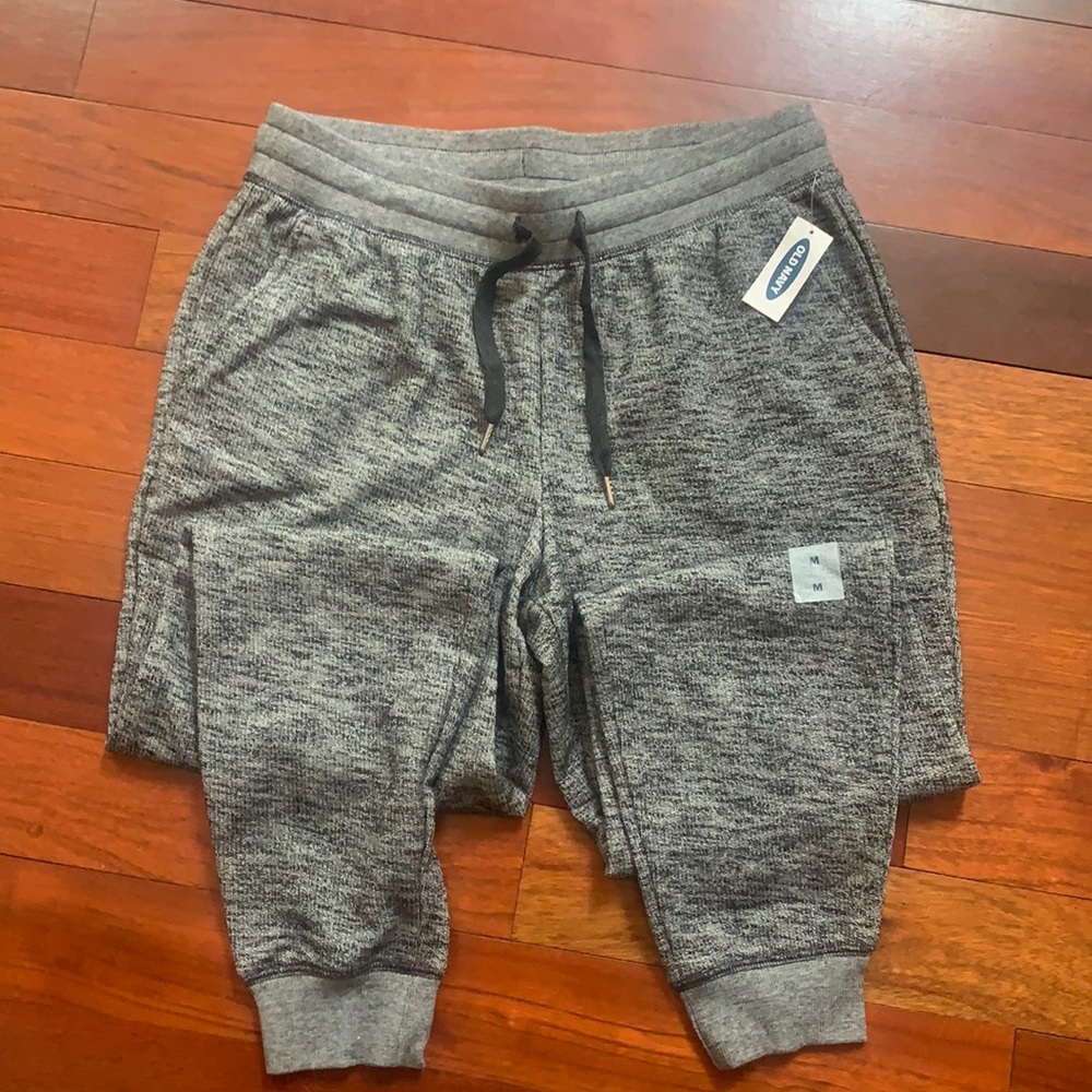 Women’s Old Navy Joggers NWT & Comfy!